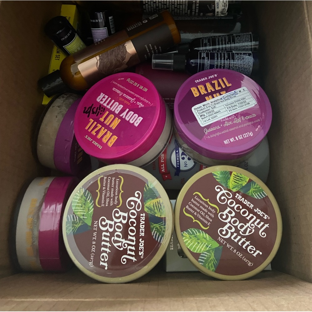 Box of cosmetics XX2